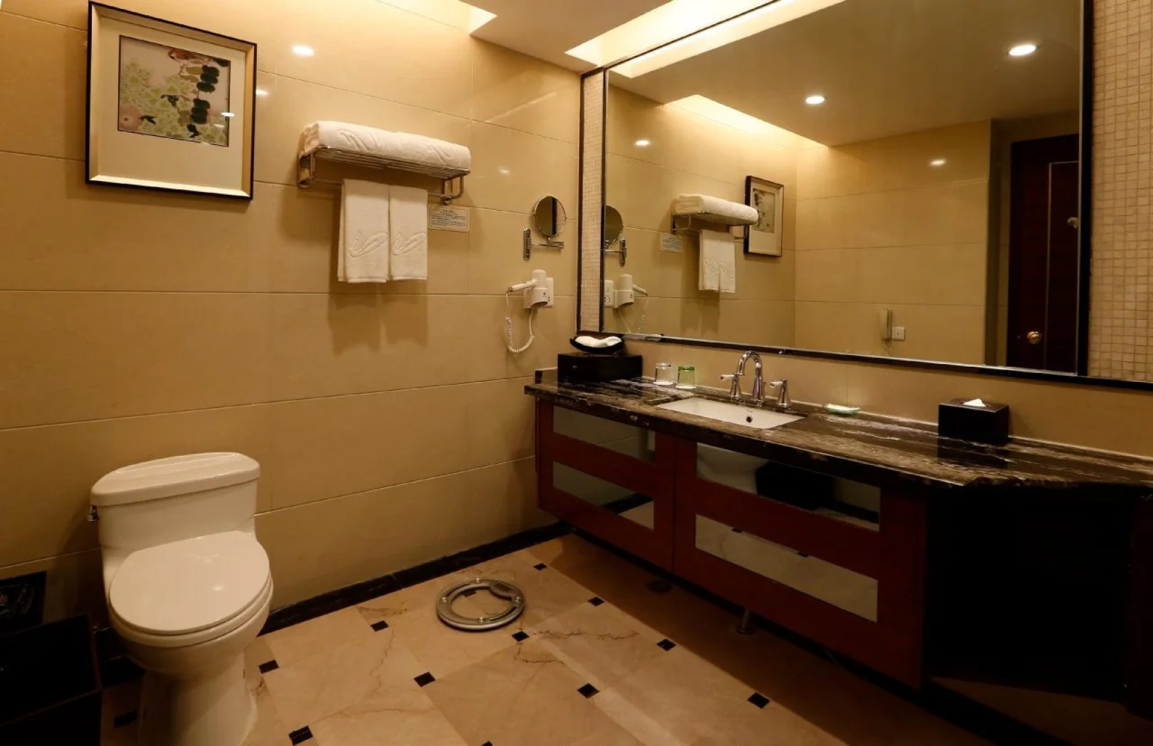 Zhangjiajie Country Garden Phoenix Suites Hotel