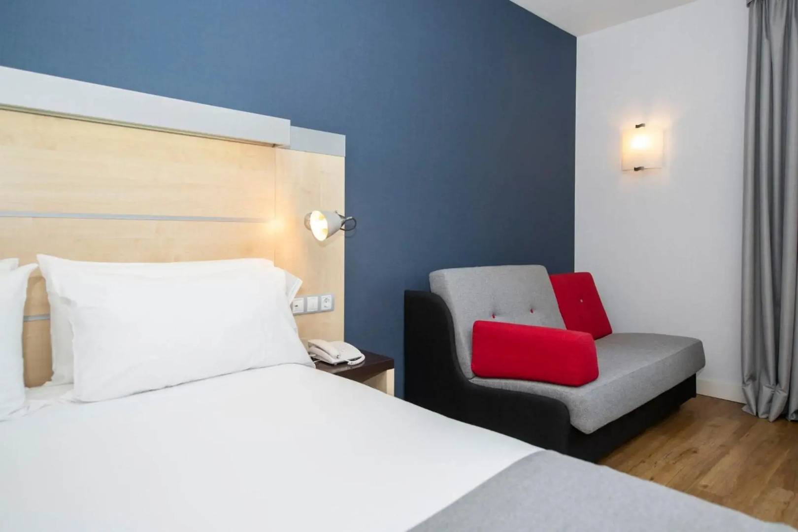 Holiday Inn Express Barcelona - Molins de Rei by IHG