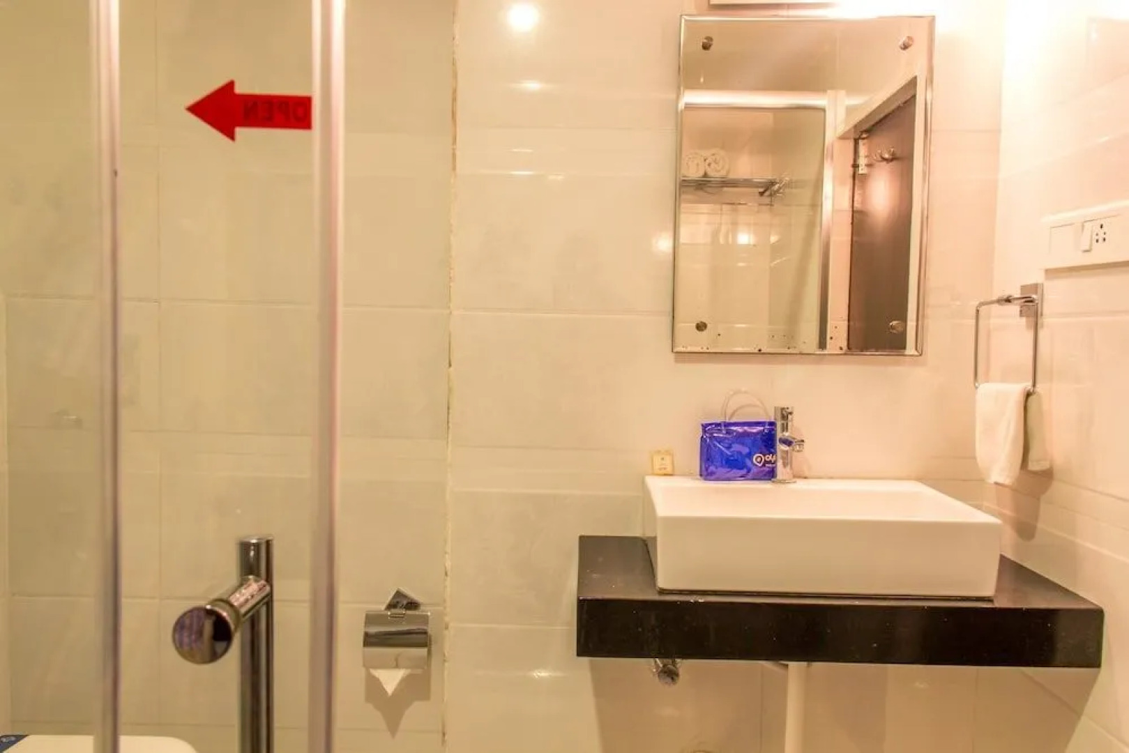 OYO 1302 Hotel Green Apple