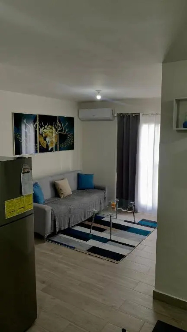 Delicado Apto con piscina, cerca de la playa 5 pax