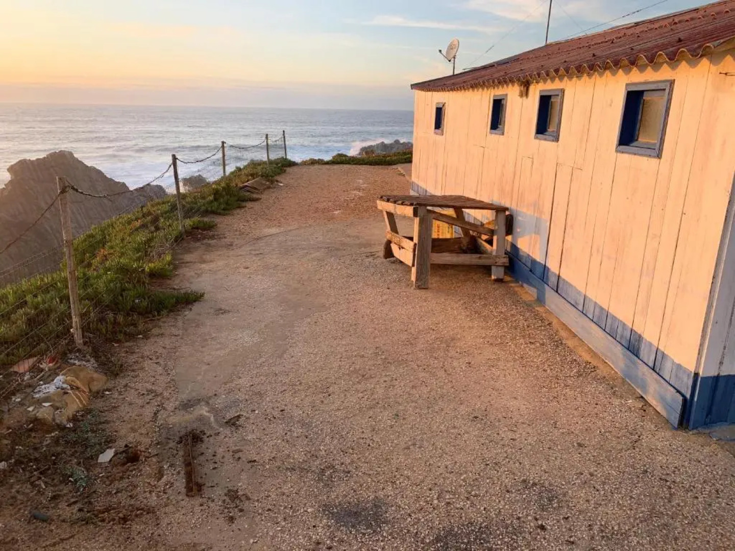 Almograve Beach Hostel