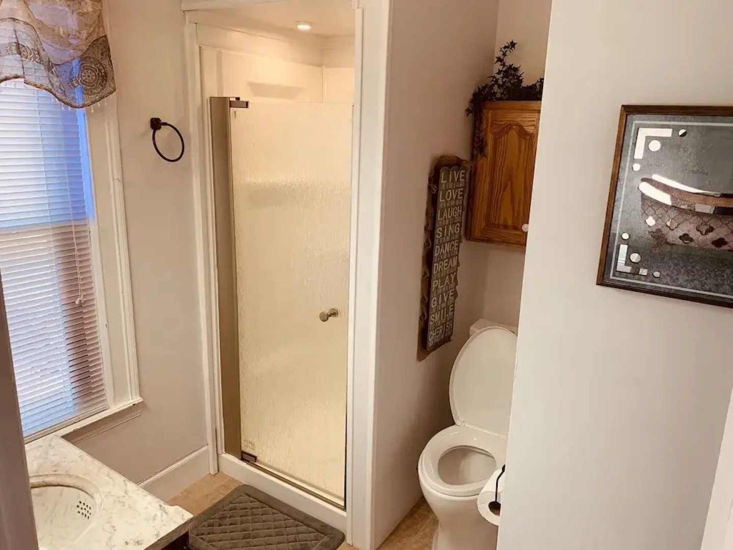 Centennial Inn Bed & Breakfast