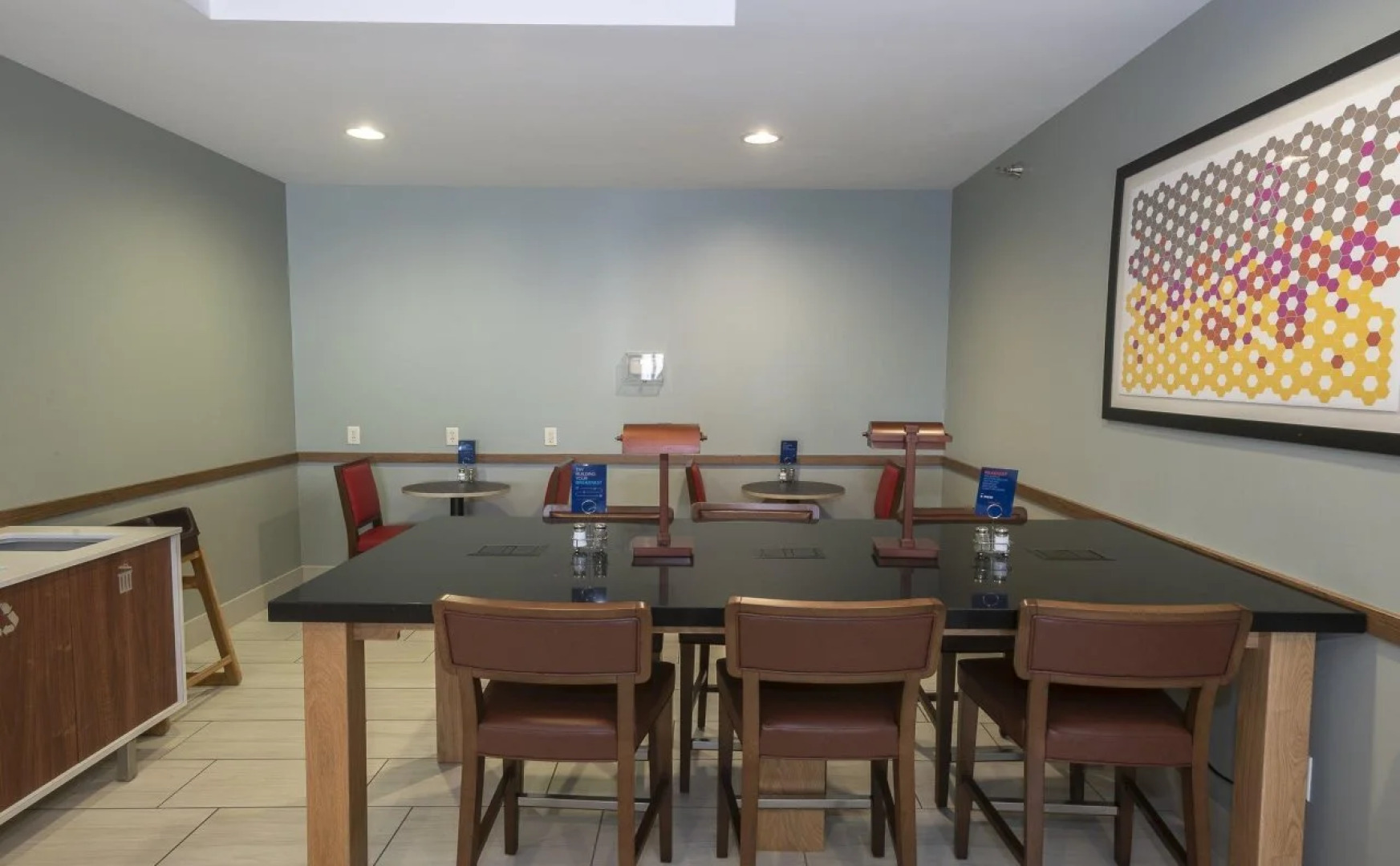 Holiday Inn Express Hotel & Suites Iron Mountain by IHG