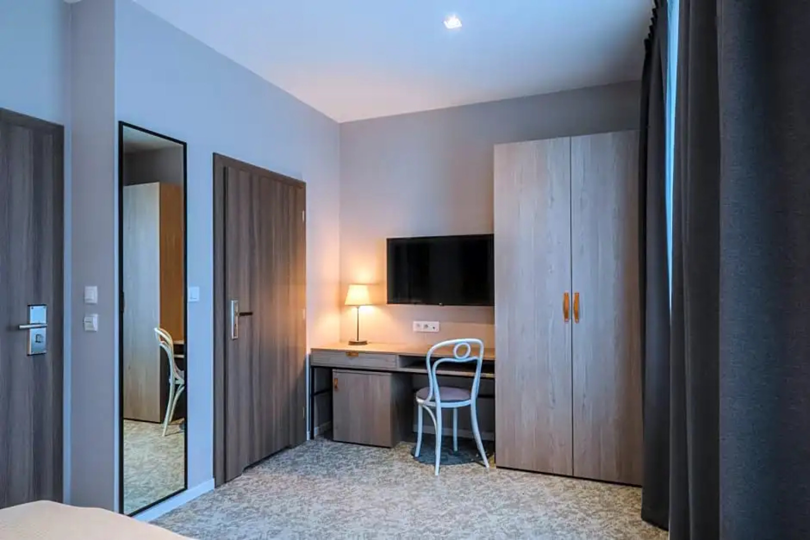 Hotel Odpocznia Resort I las