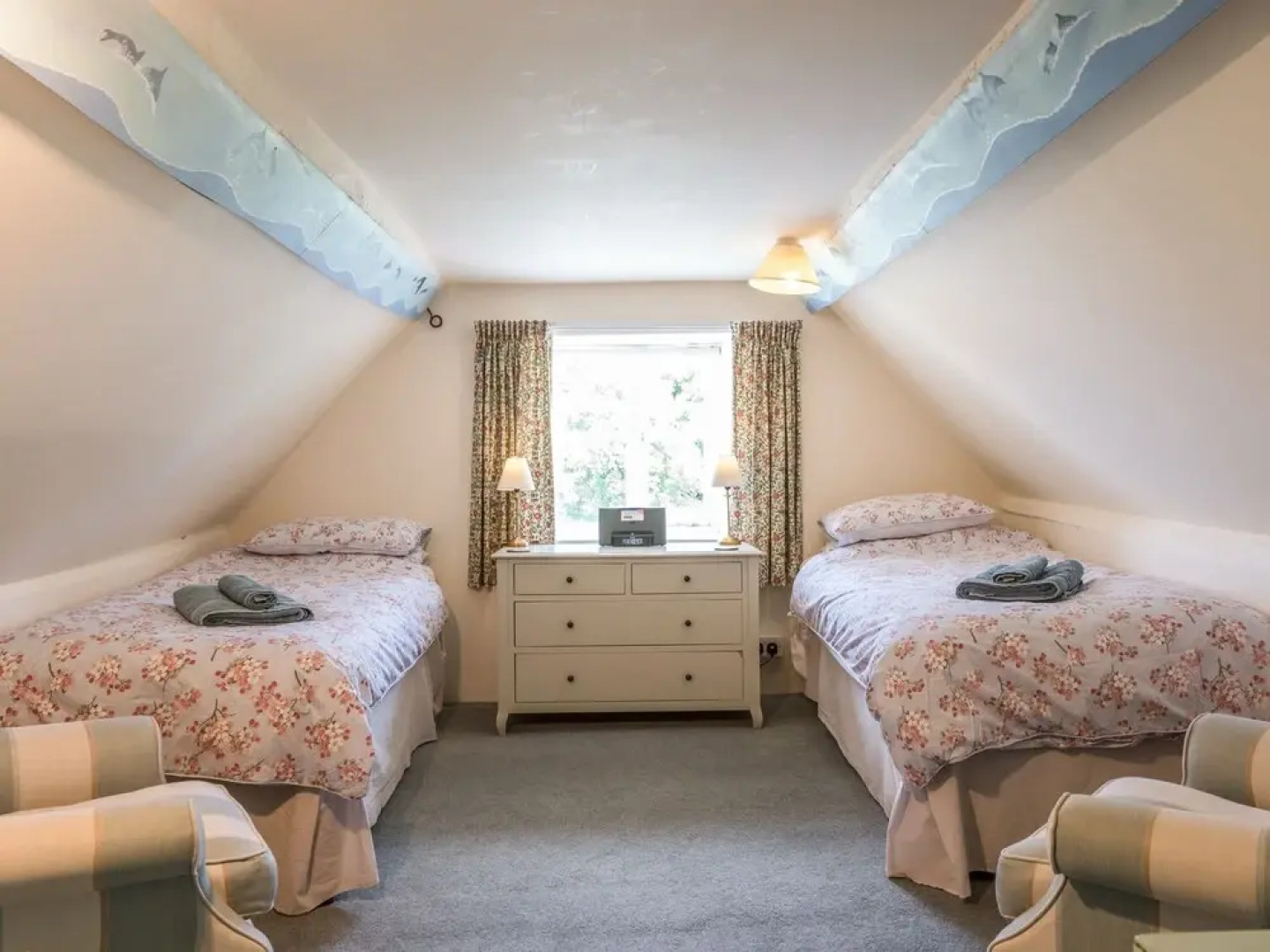 The Old Schoolhouse and Cottage