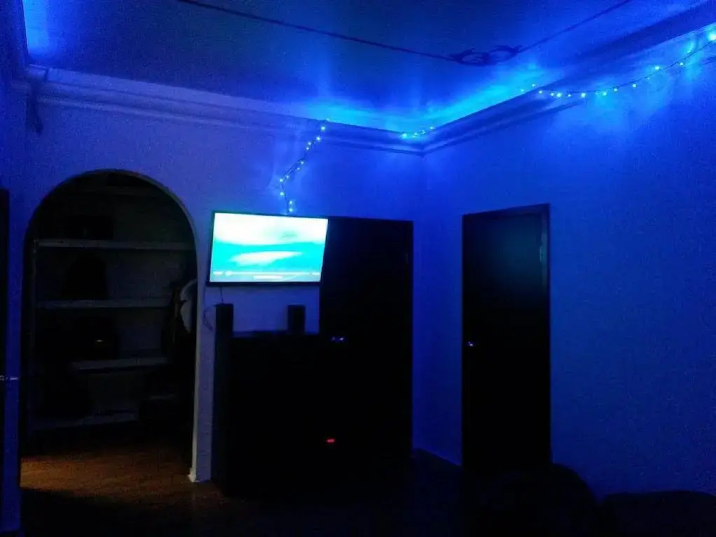 Houseton Hostel