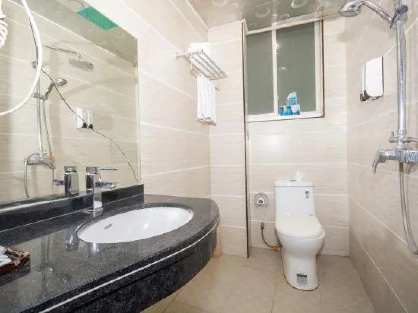 Jiangjin Business Hotel