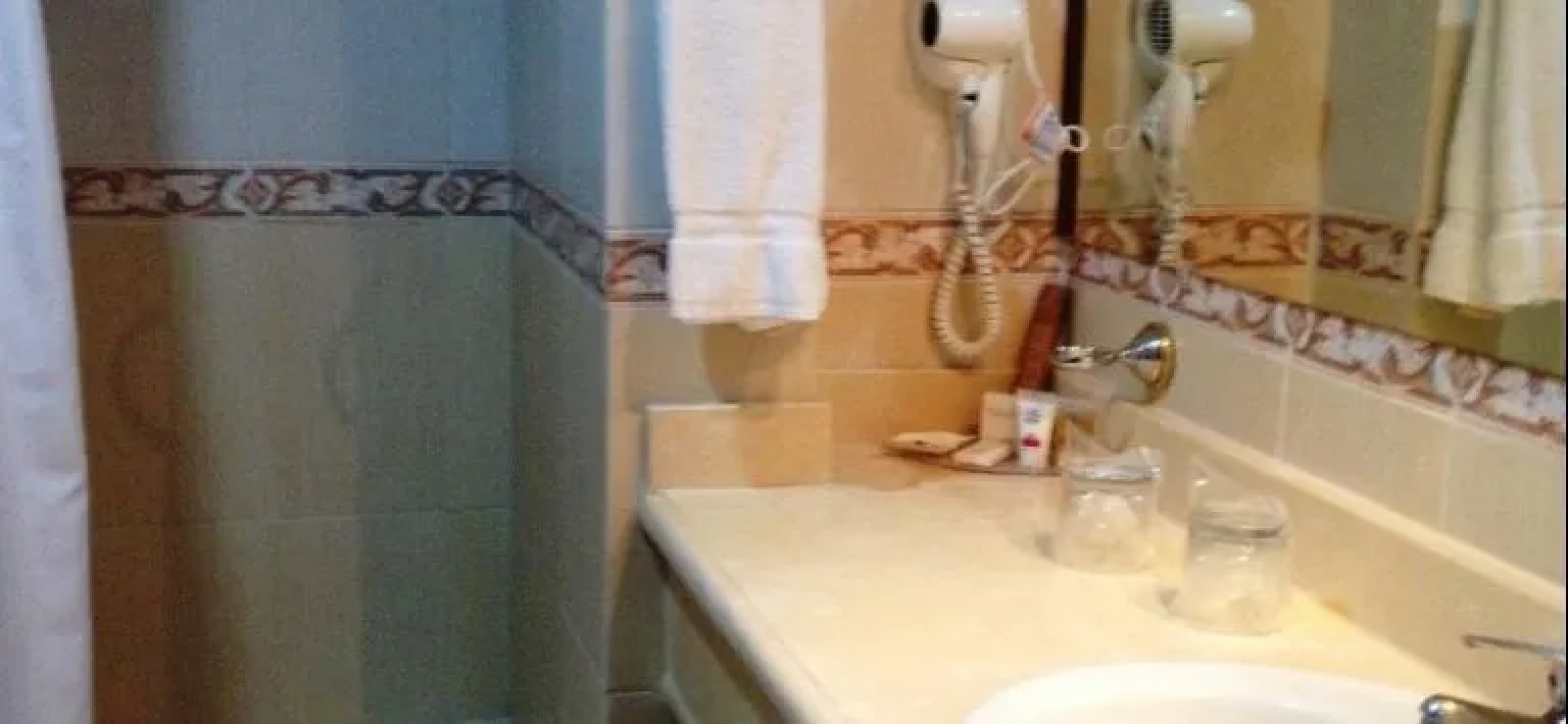 The City Inn Hotel & Casino