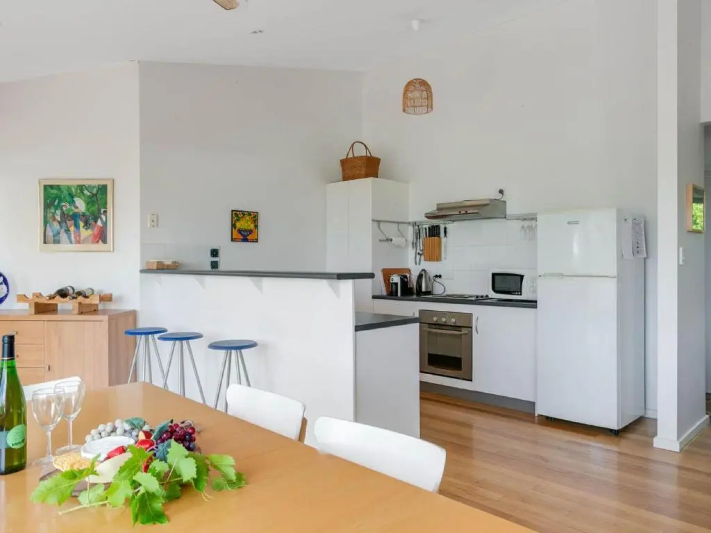 Seven on Scenic - 7 Scenic View Drive