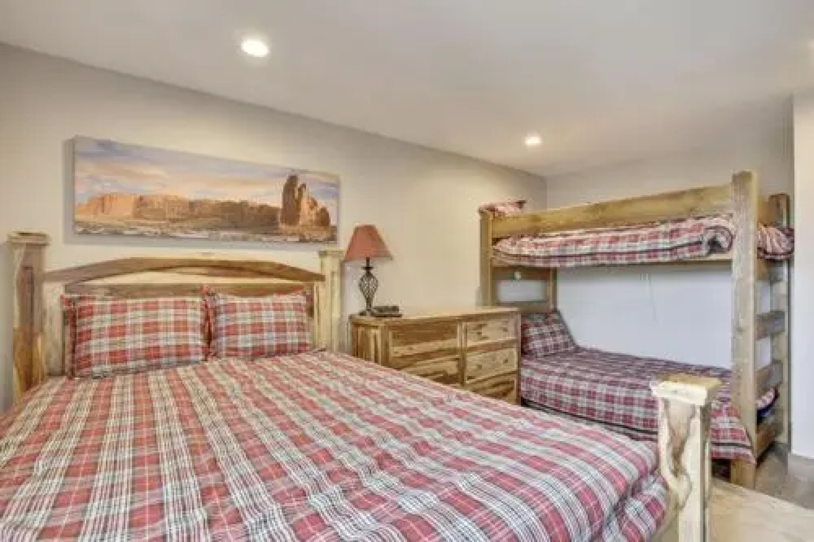 Tannhauser Condominiums