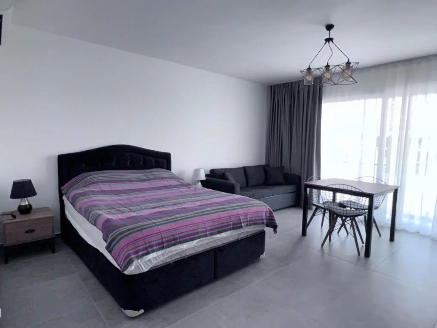 Four Seasons Life Studio