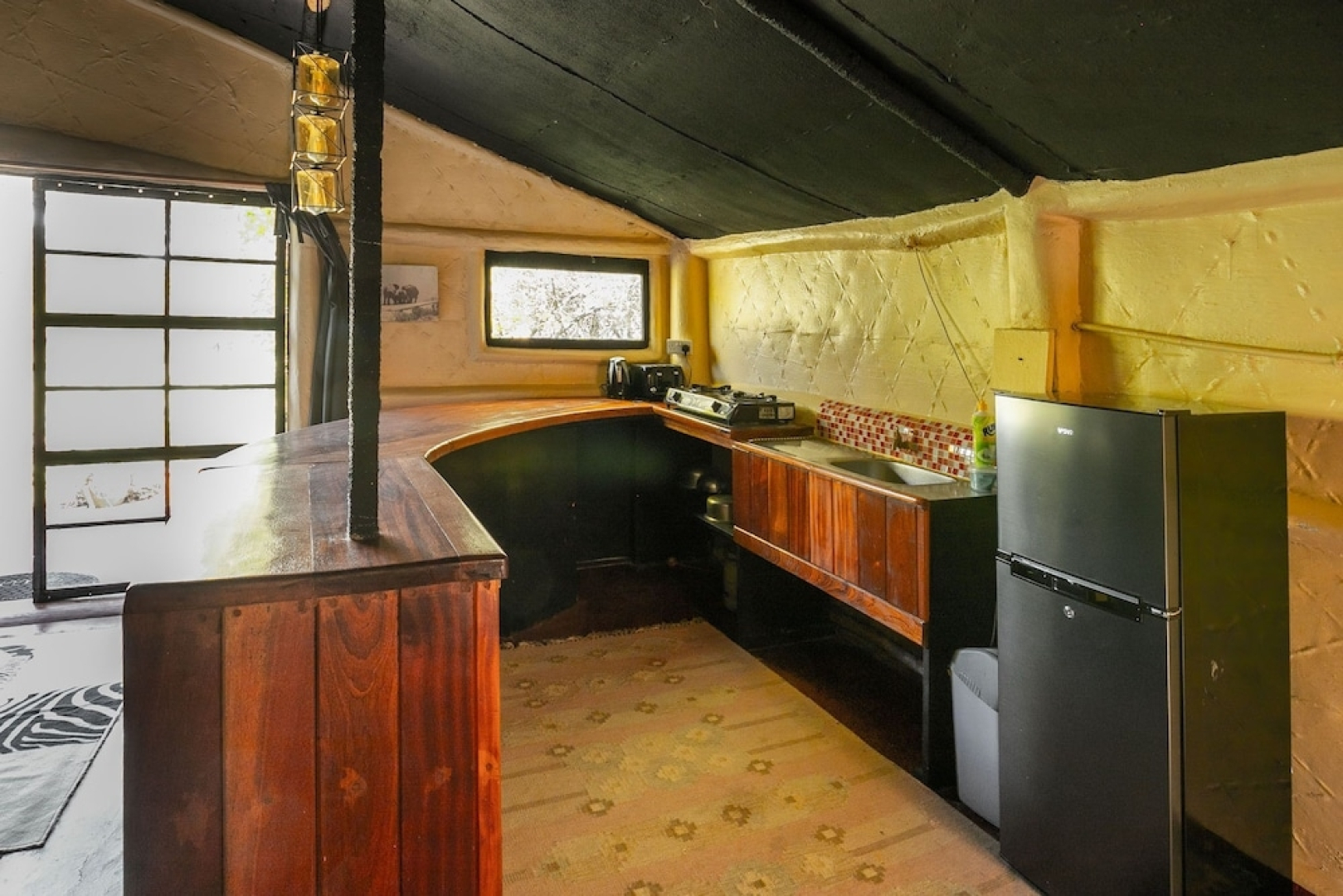 Punda Milias Nakuru Camp