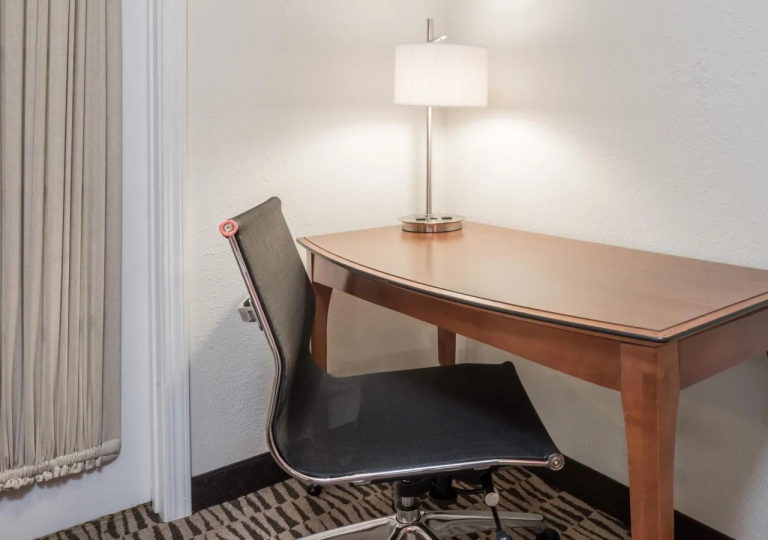 Value Suites Extended Stay - St Louis