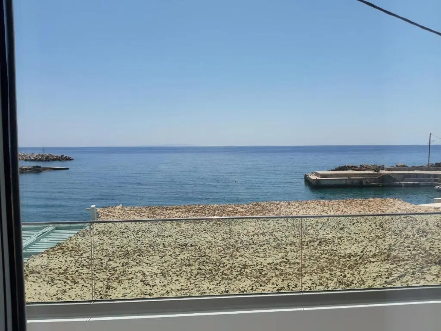 Sfakia Seaside luxury Suites