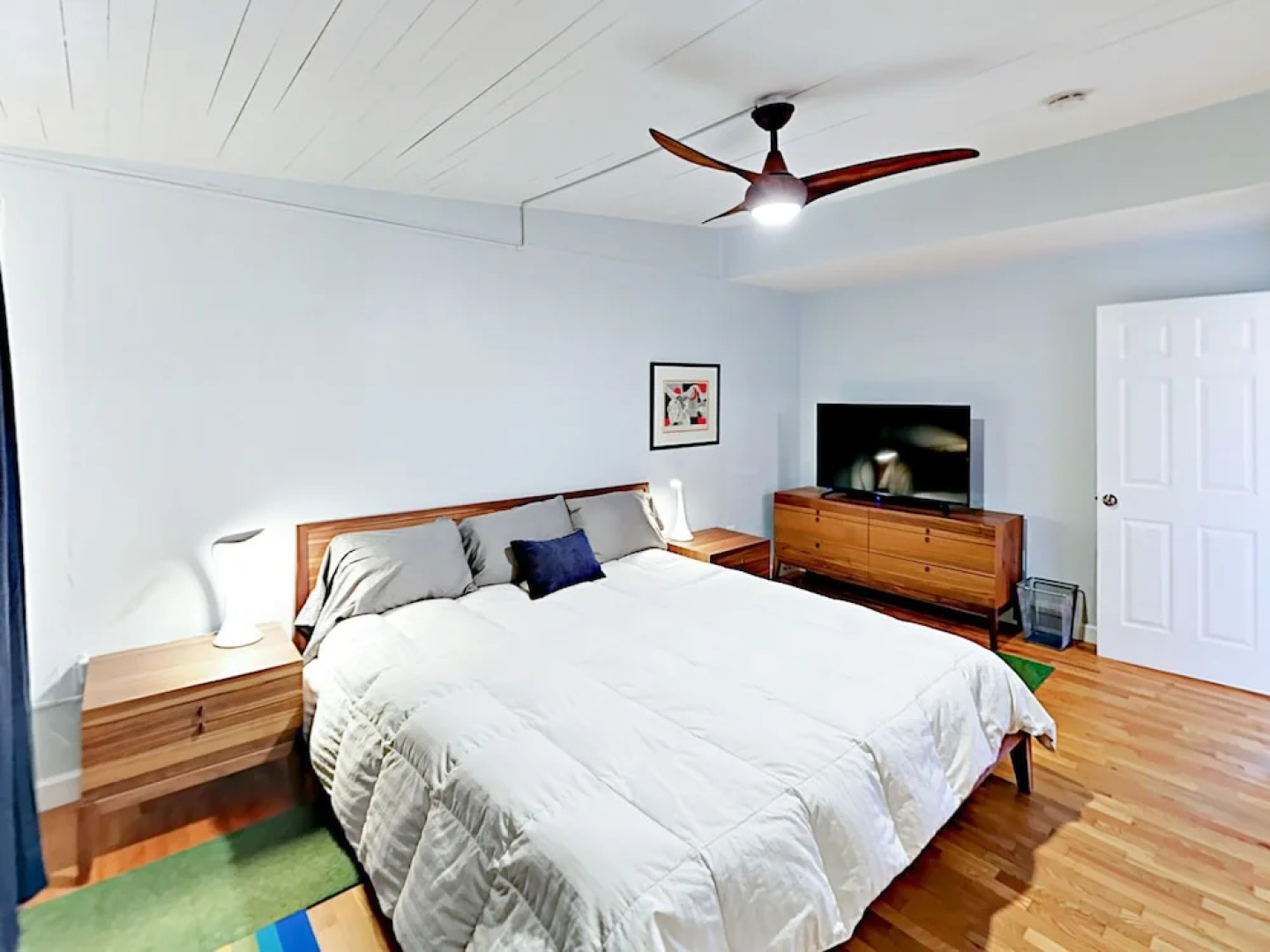 732 Mountain Home 4 Bedrooms 2.5 Bathrooms Home