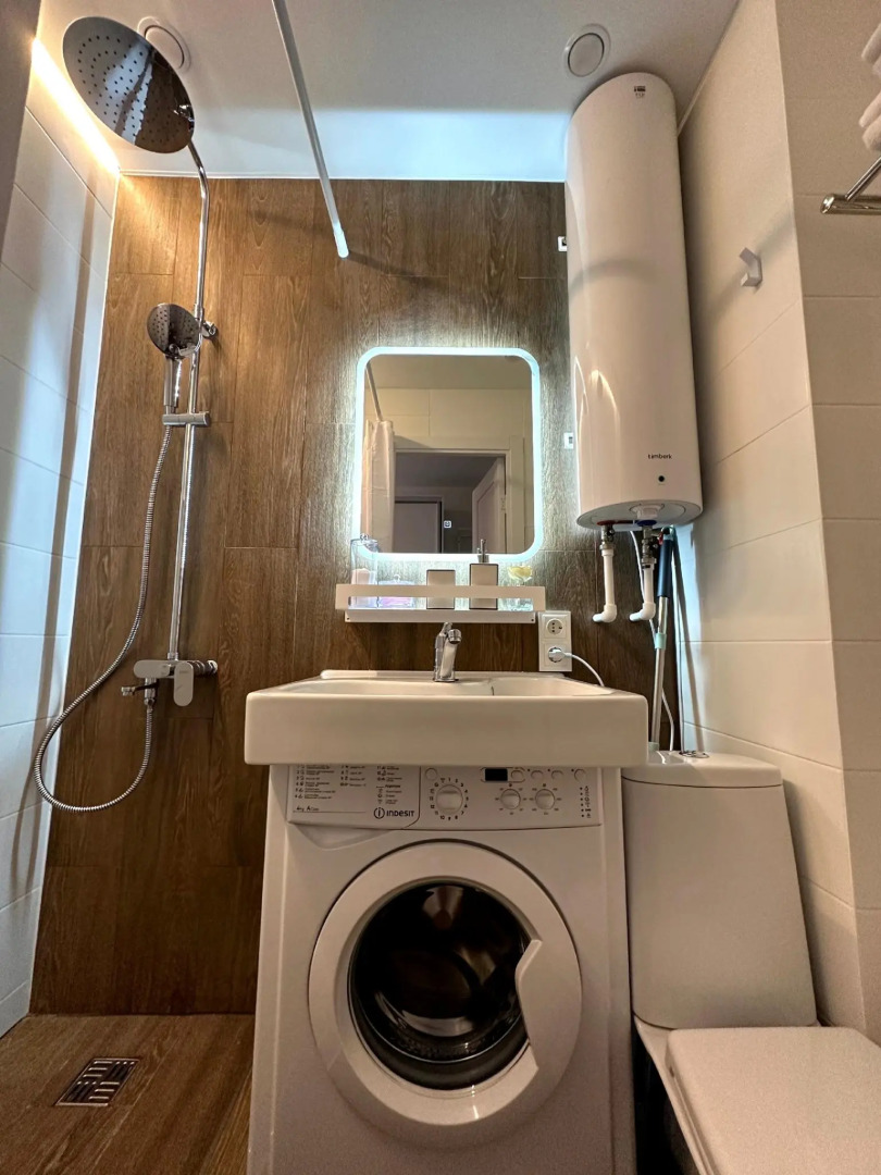 На сутки 51 на улице Академика Книповича