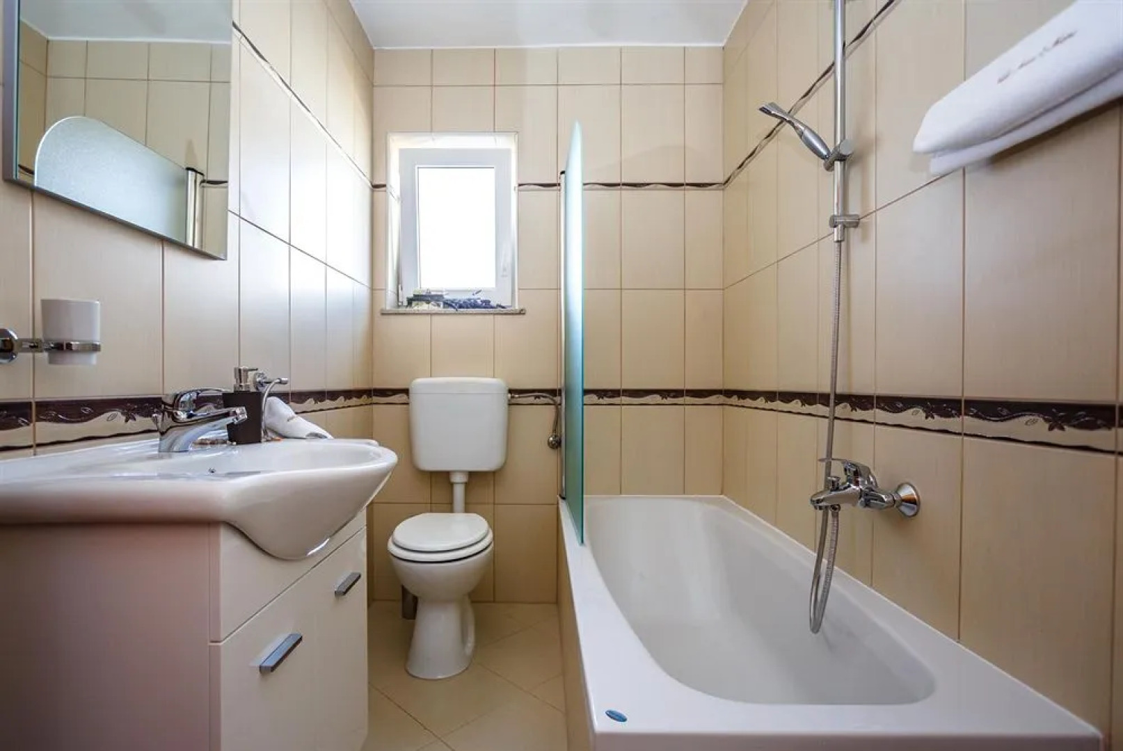 Mare & Mons Deluxe Apartments