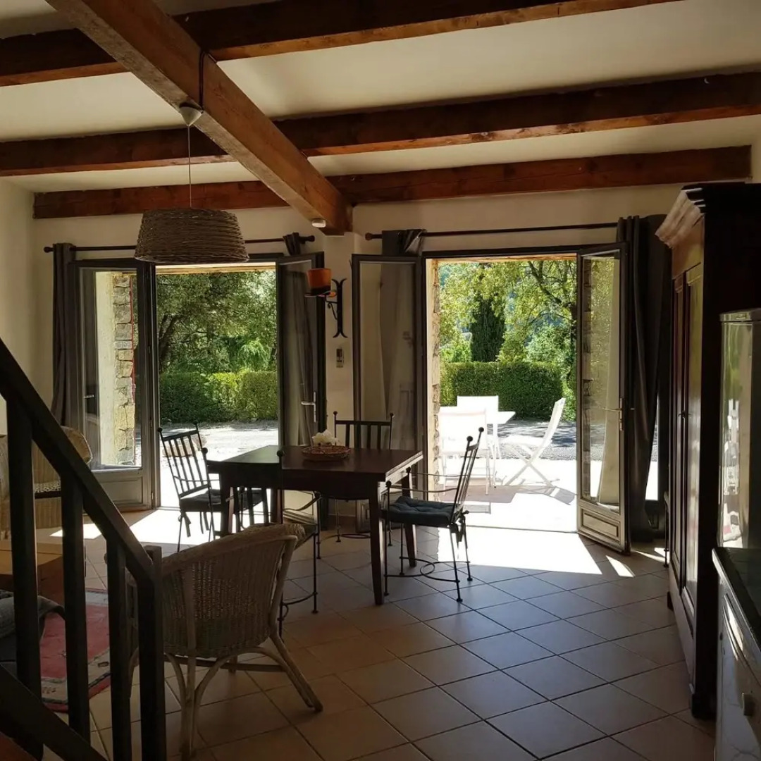 House With 3 Bedrooms in Saint-julien-de-la-nef, With Wonderful Mountain View, Pool Access and Enclosed Garden - 80 km From the Beach