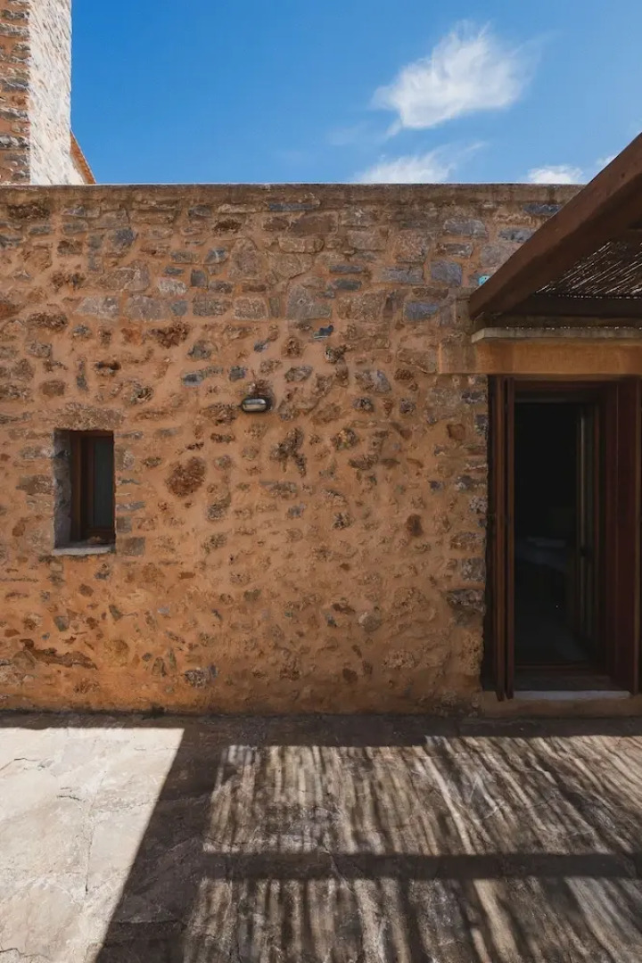 Villa Kalogra - Natural Habitat w. Views