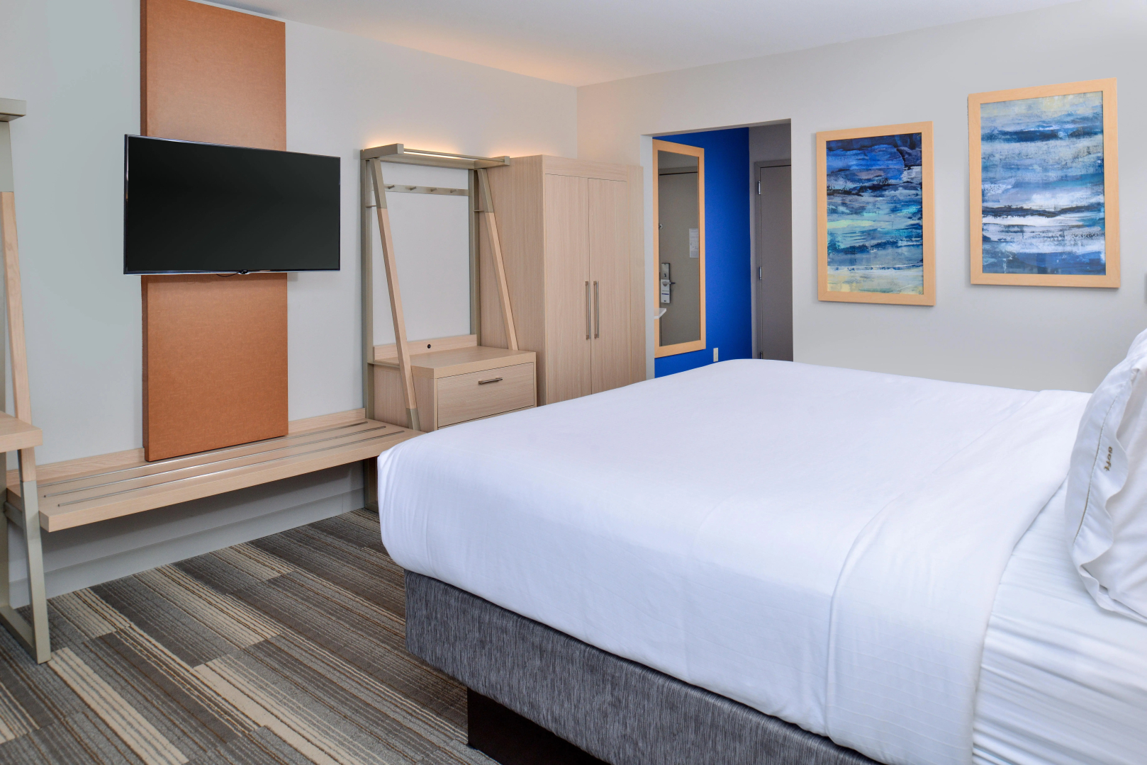 Holiday Inn Express & Suites Southgate - Detroit Area by IHG