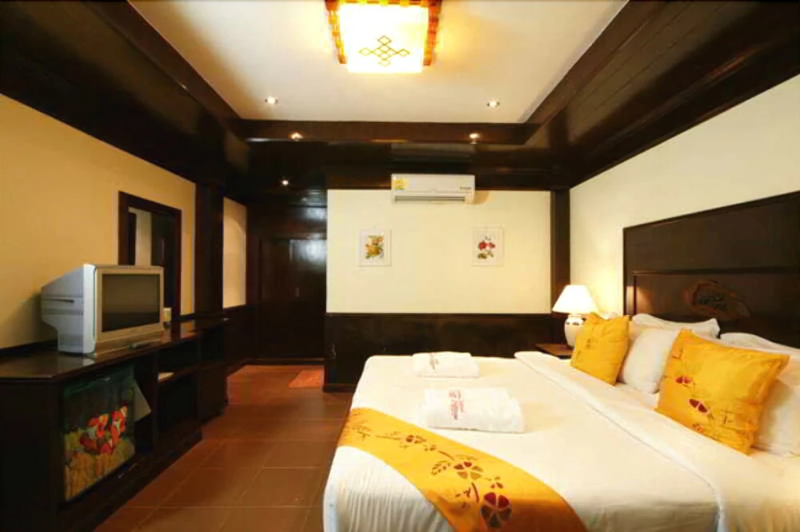 Central Cottage Resort