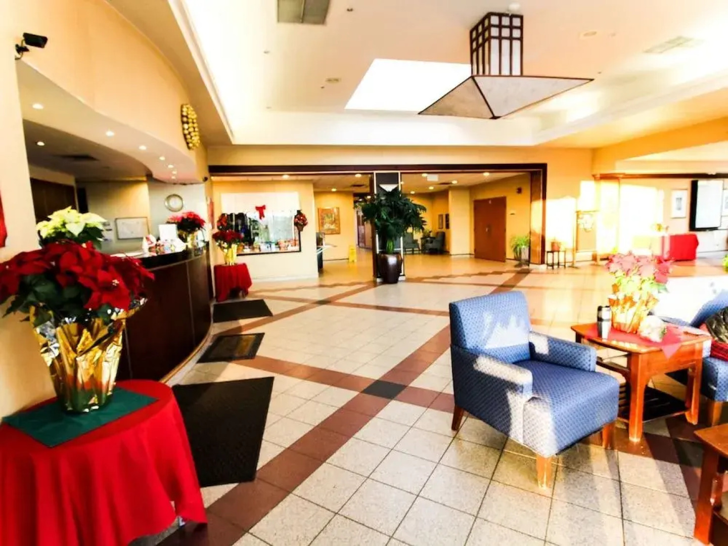 Hudson Valley Hotel And Conference Center