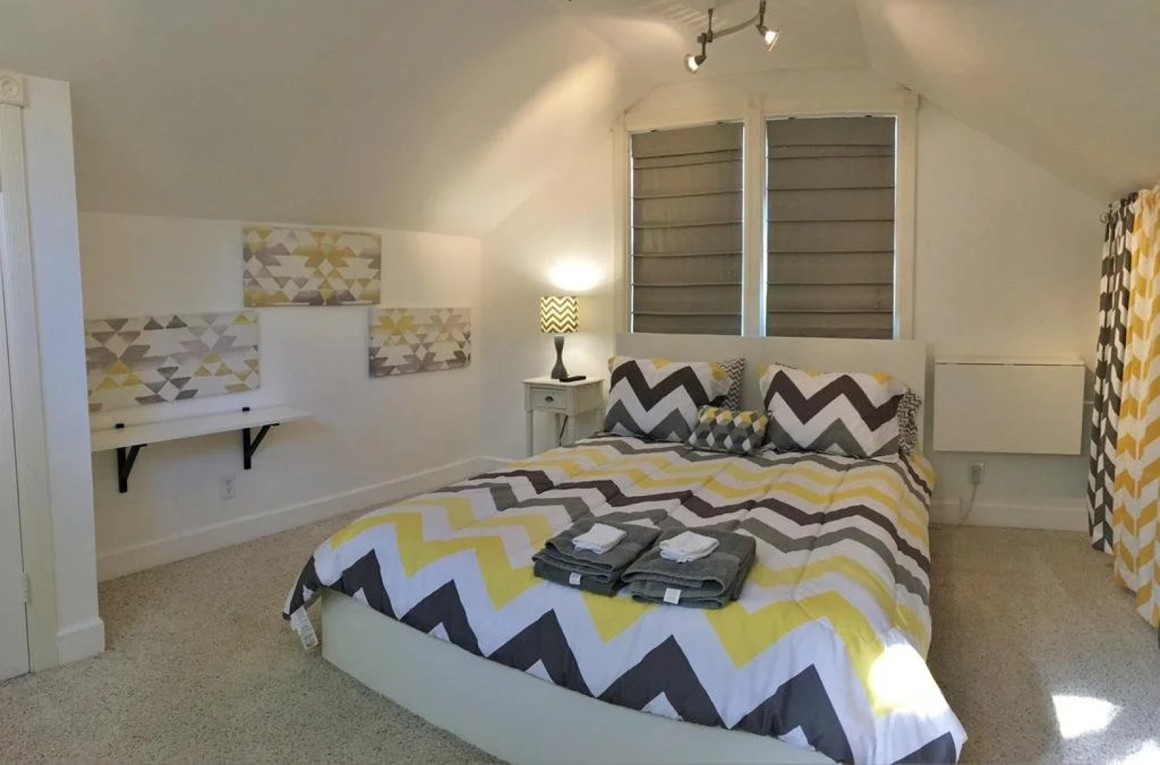 Cottage in Capitol Heights District