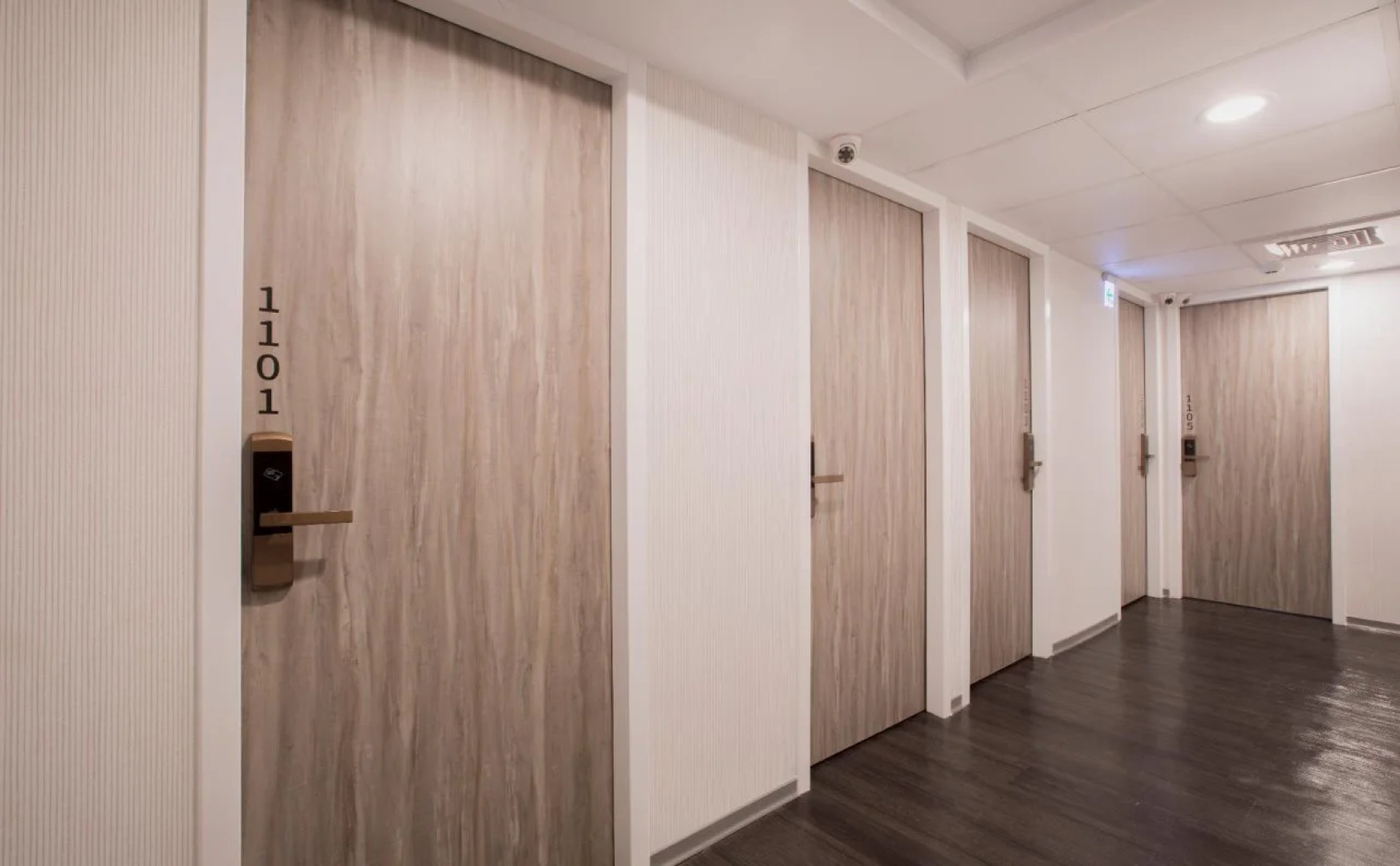 Single Inn - Kaohsiung Station