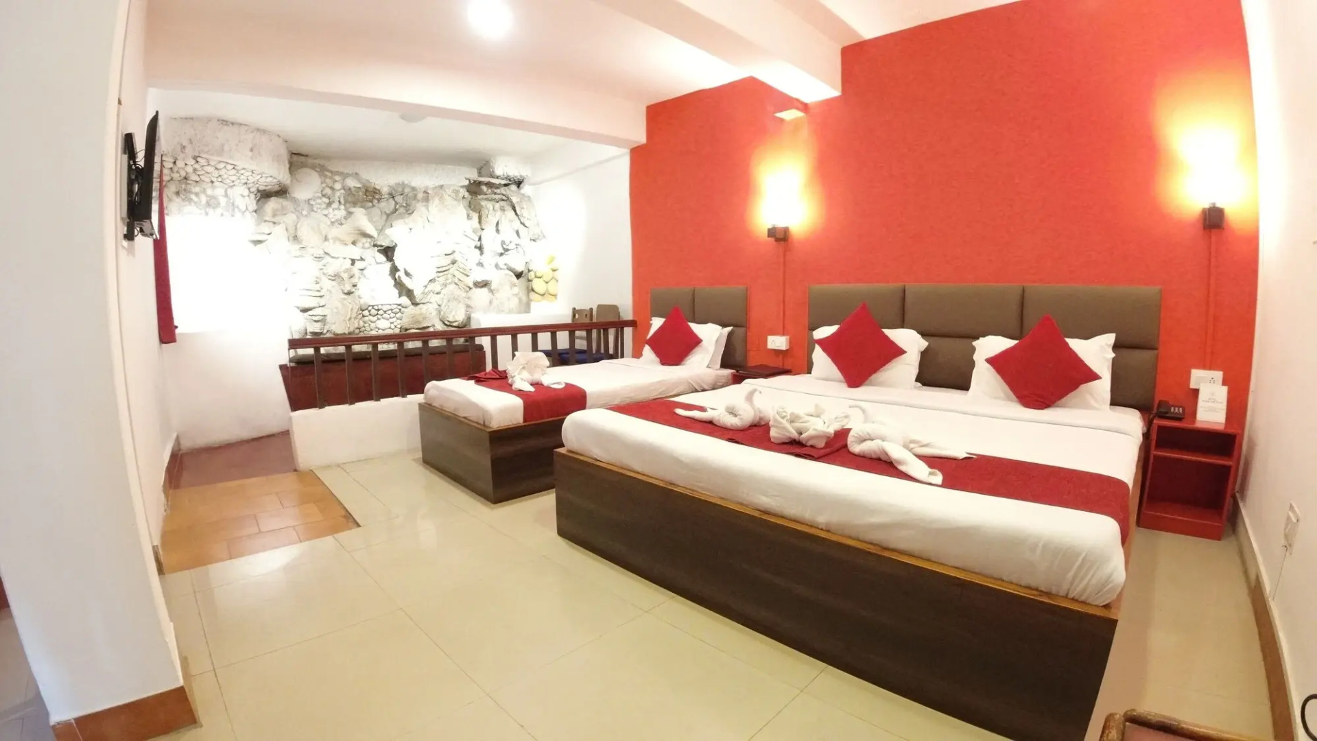 Hotel Flora Fountain