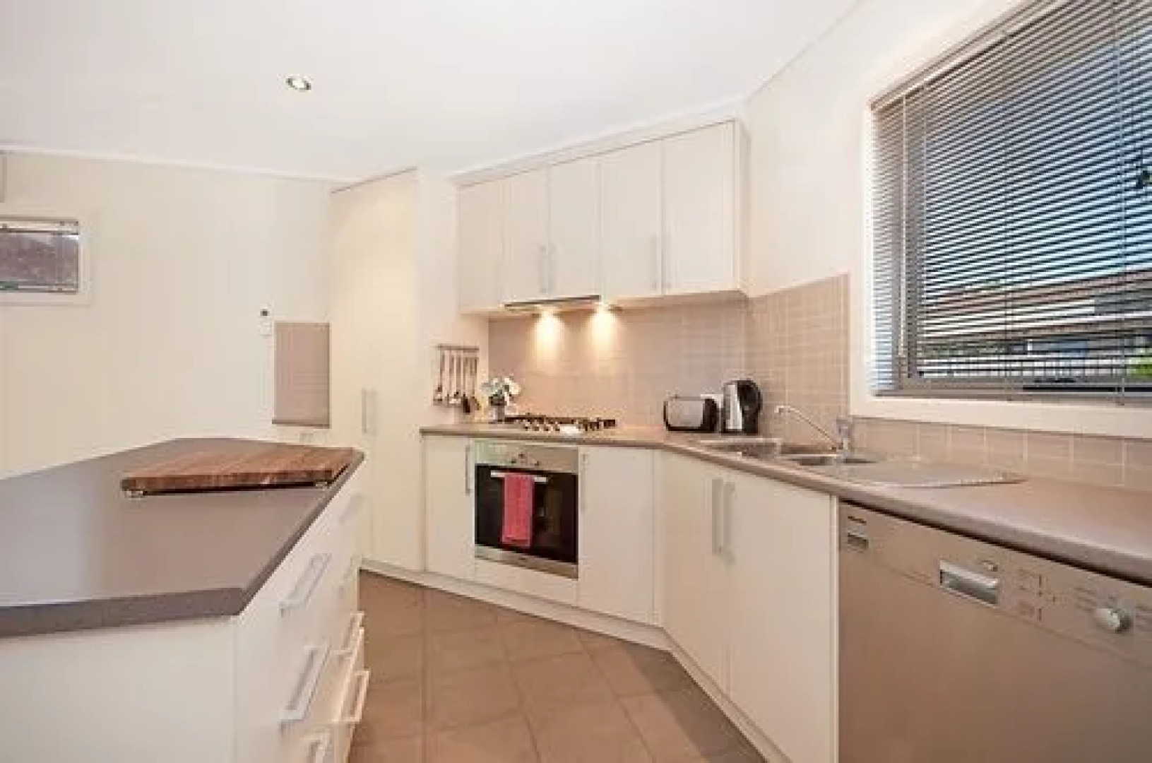 汉密尔顿高级公寓(Hamilton Premium Apartment)