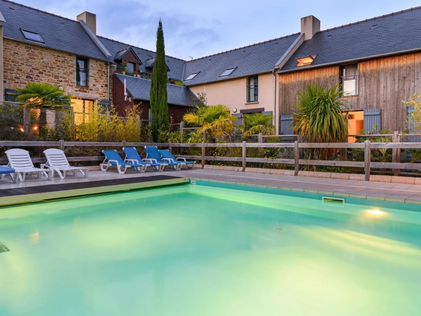 Beautiful Luxury Apartment Near a Breton Oyster Village