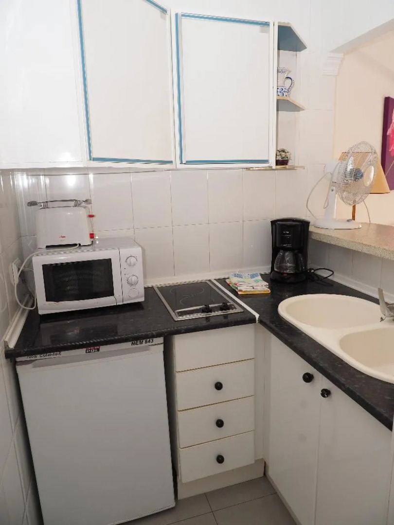 Apartamentos Intercentro Algarrobo-Costa