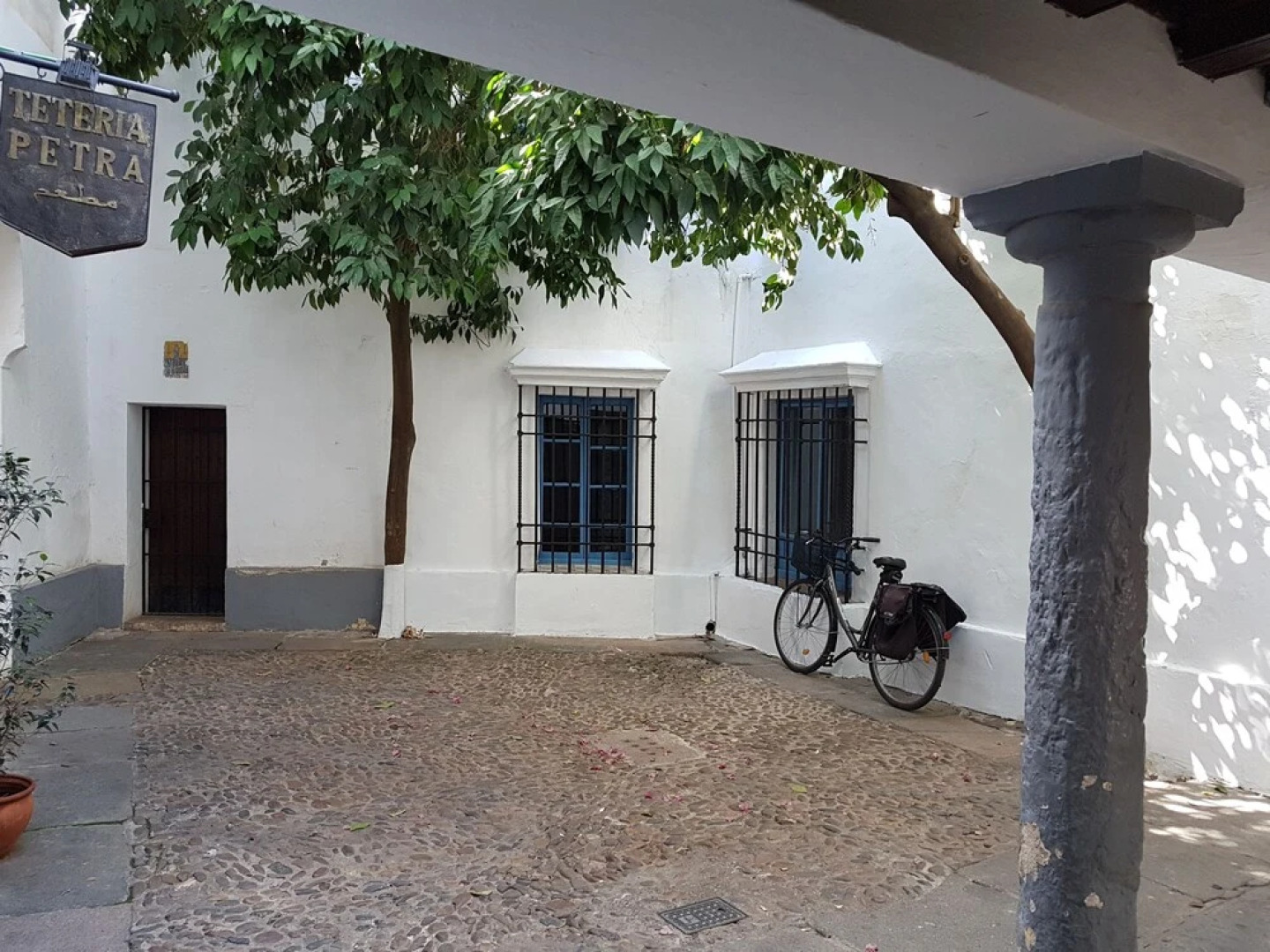 Senses&Colours Séneca Hostal