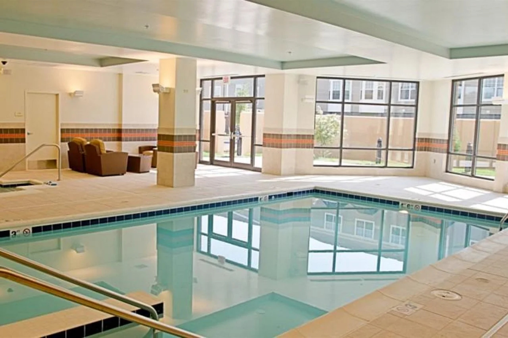 Courtyard by Marriott Newport News Airport