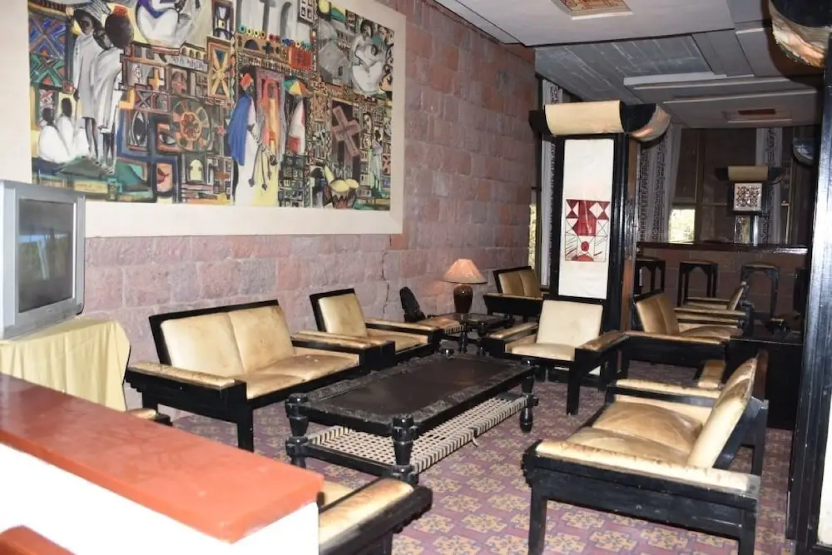 Roha Hotel