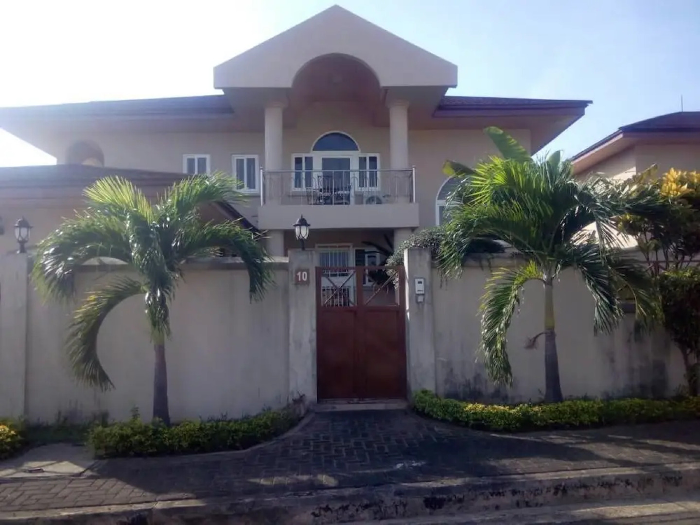 The Villa 9 at Seaview Estate