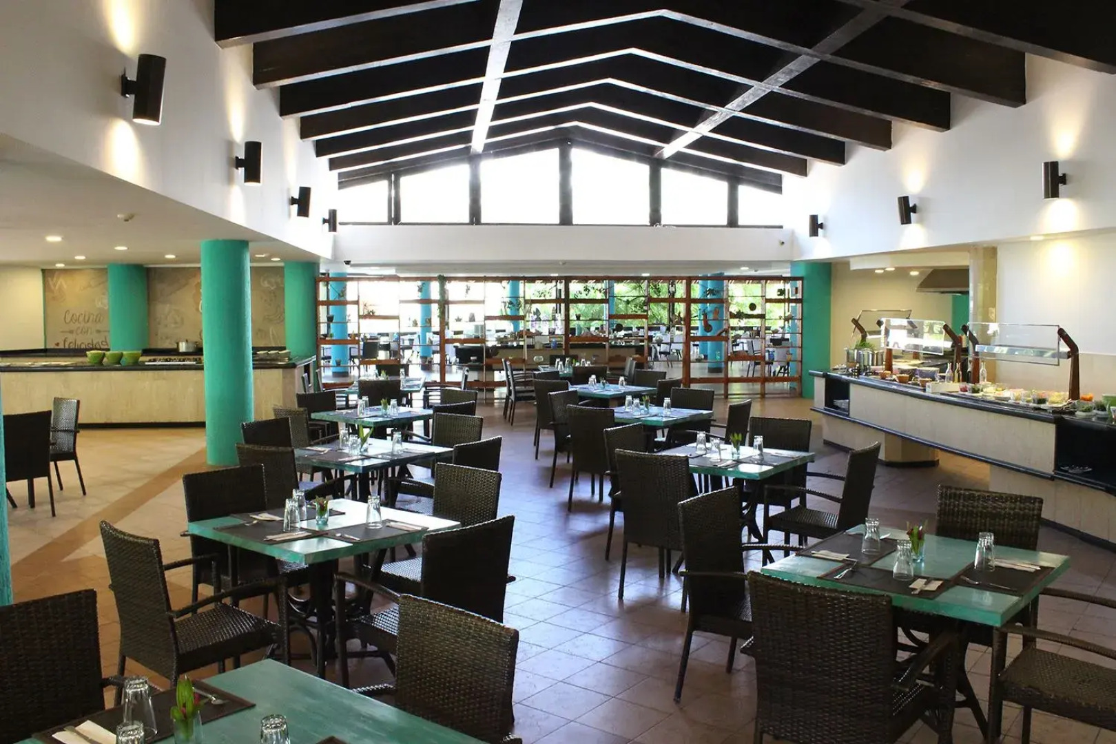 Hesperia Playa el Agua