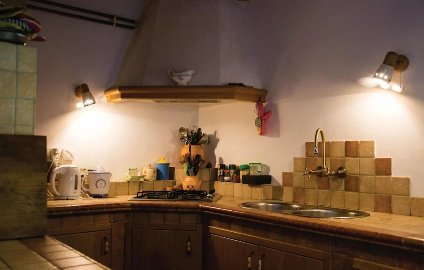 Amazing Home in Vrhnika With Wifi and 2 Bedrooms