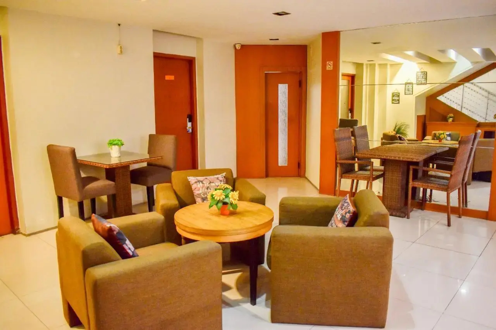 Hotel Surya