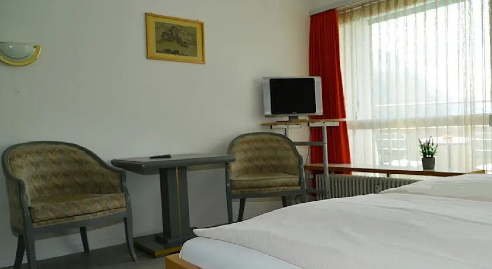 Hotel Eden au Lac und Ferienwohnungen