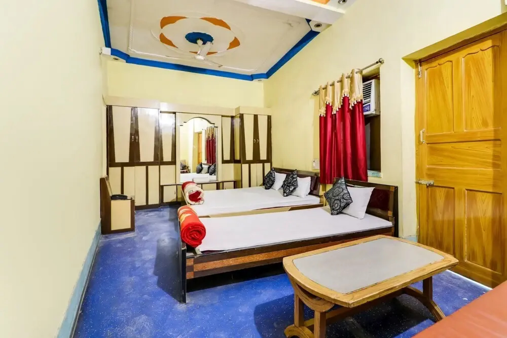 Hotel Rudraksh Residency by OYO Rooms