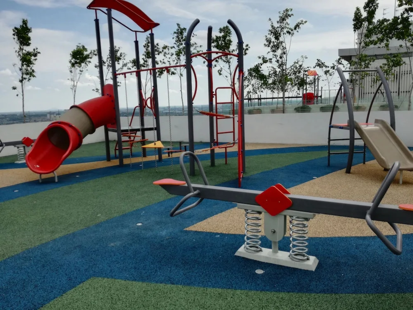 Apartment near LRT at Da Men