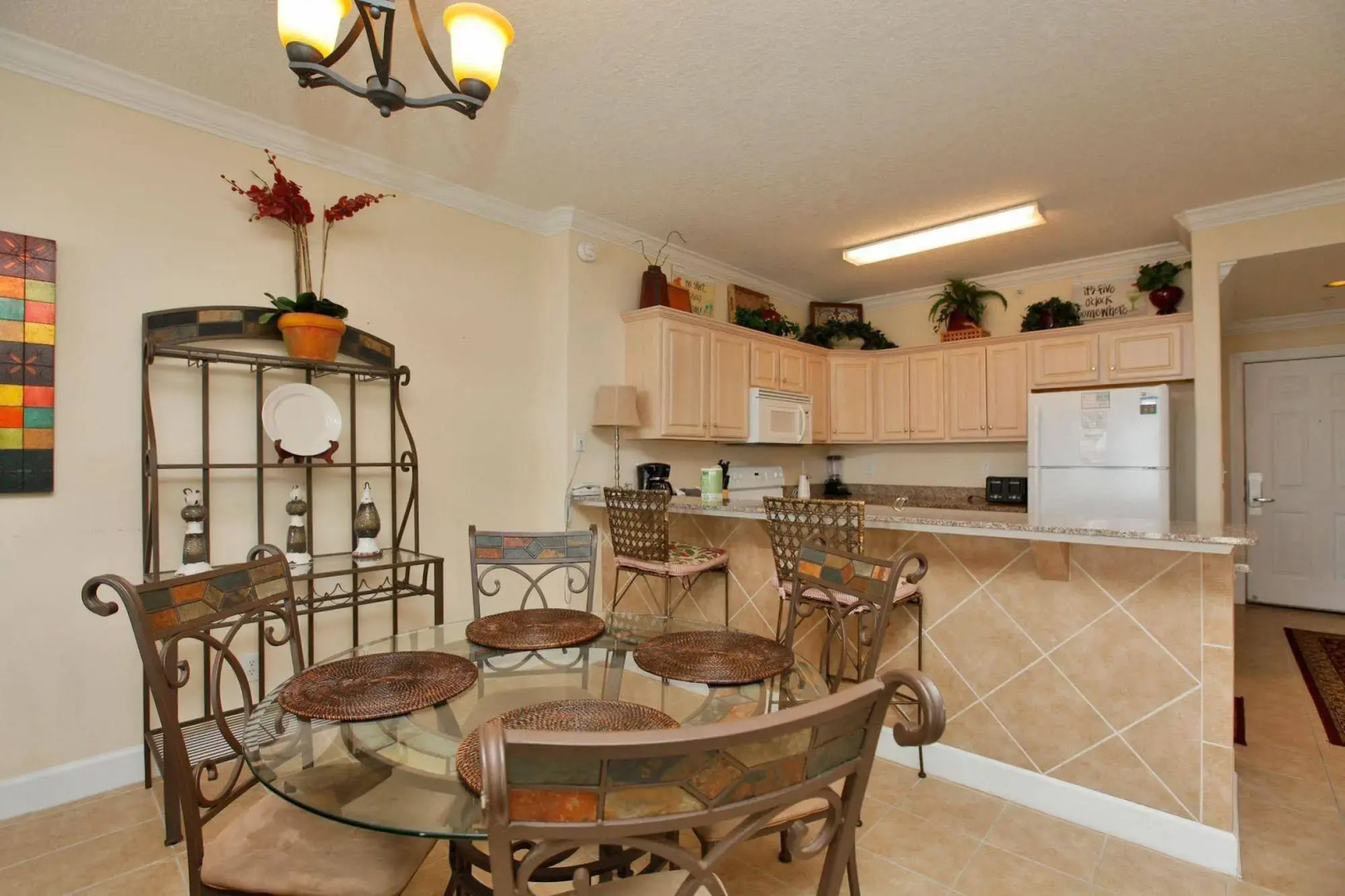 Emerald Isle Beach Resort by Panhandle Getaways