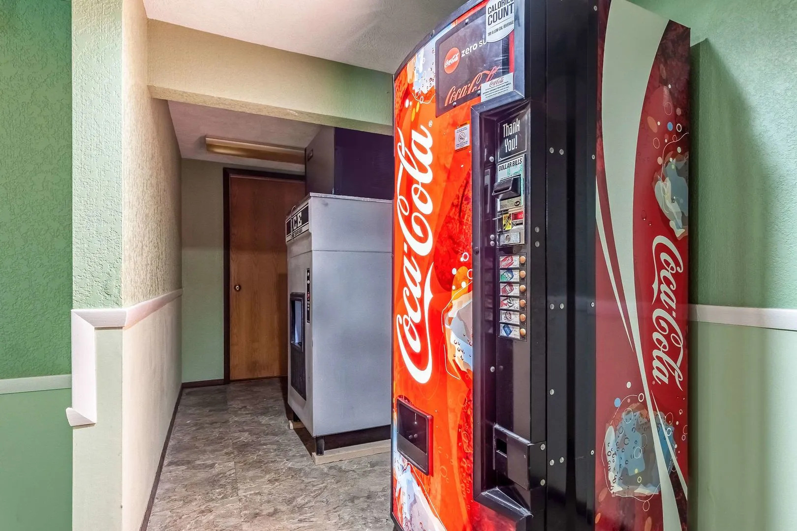 Coratel Inn & Suites By Jasper McCook