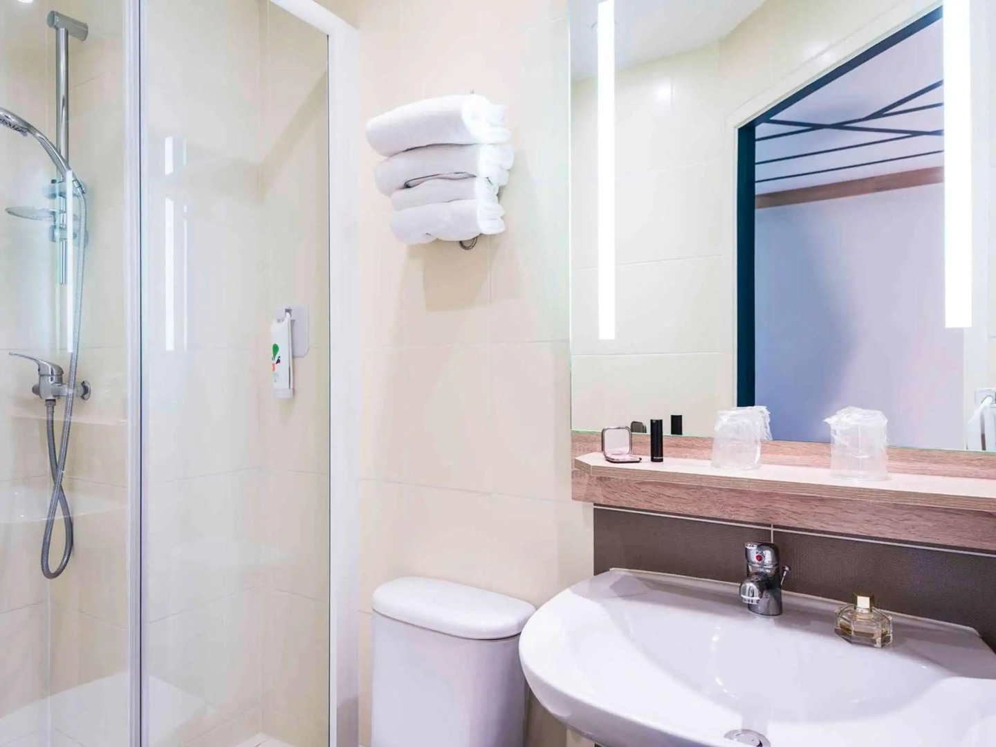 ibis Styles Rouen Val De Reuil