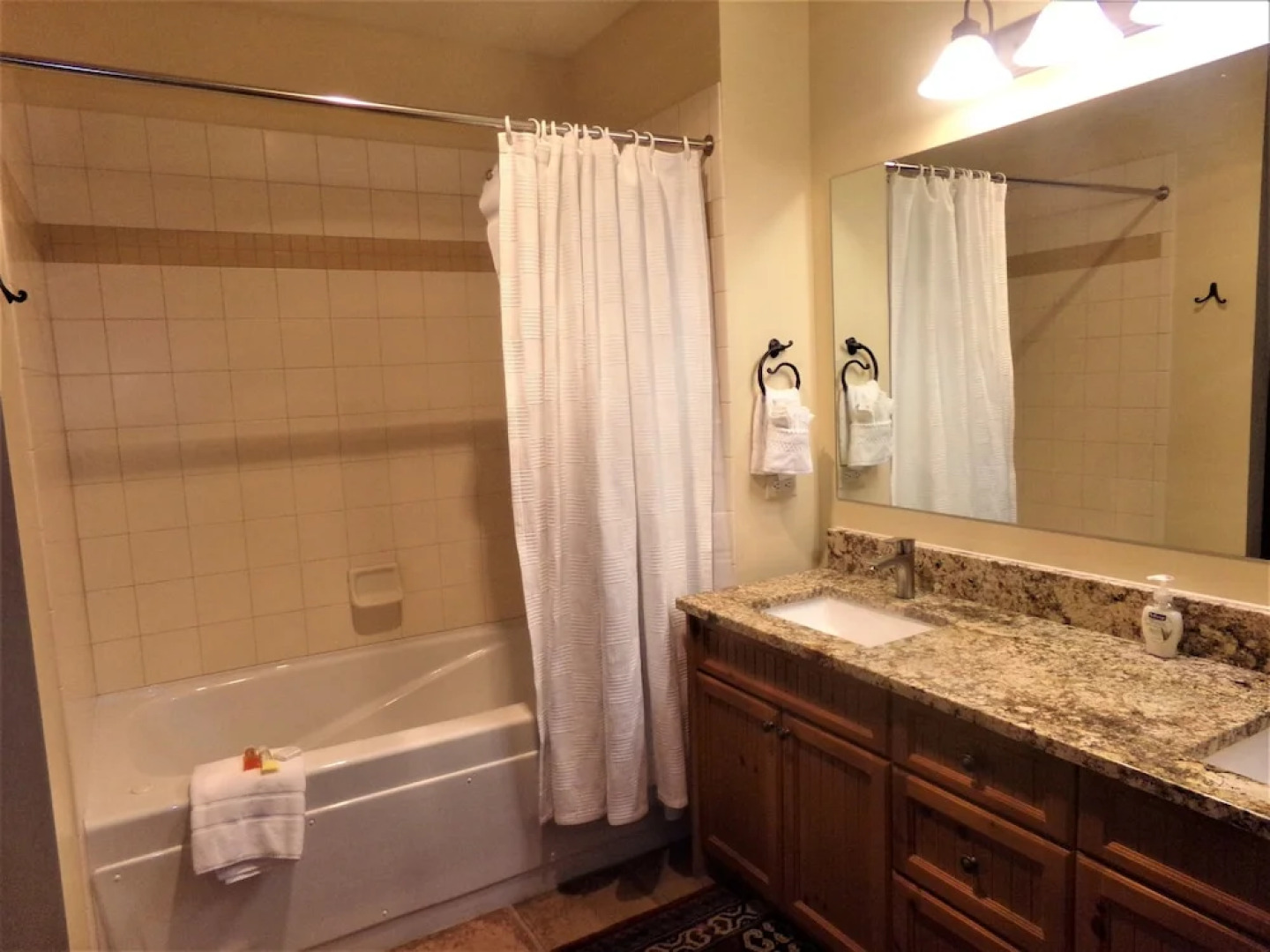 Springs 2 Bed 3 Bath Murphy