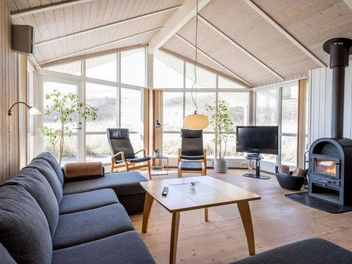 10 Person Holiday Home in Hvide Sande