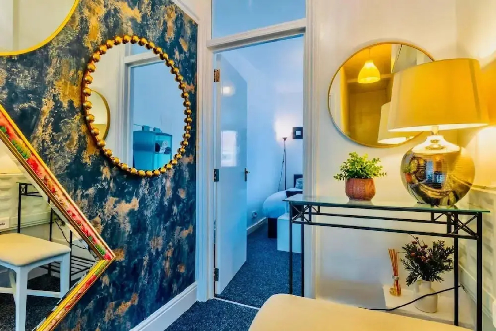 Rayleigh Retreat-spacious Family 3 Bed Apartment