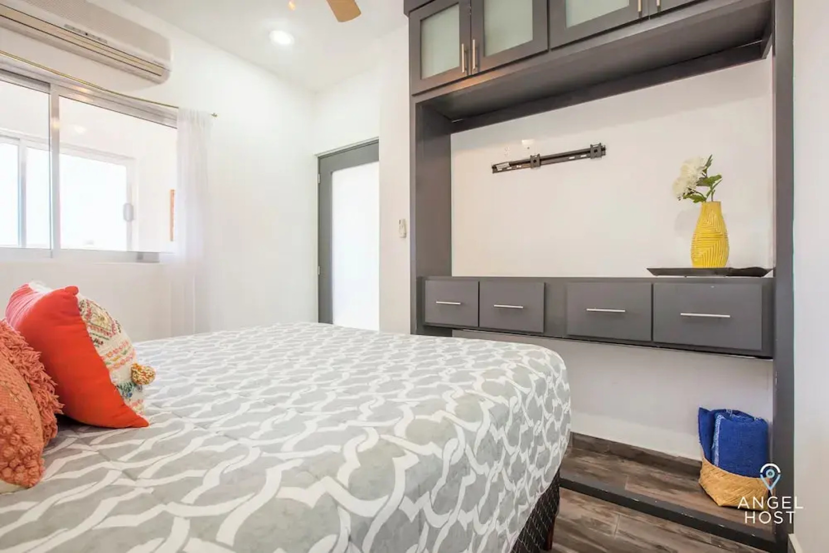 Condos Near Malecon Bay & Sunset Views