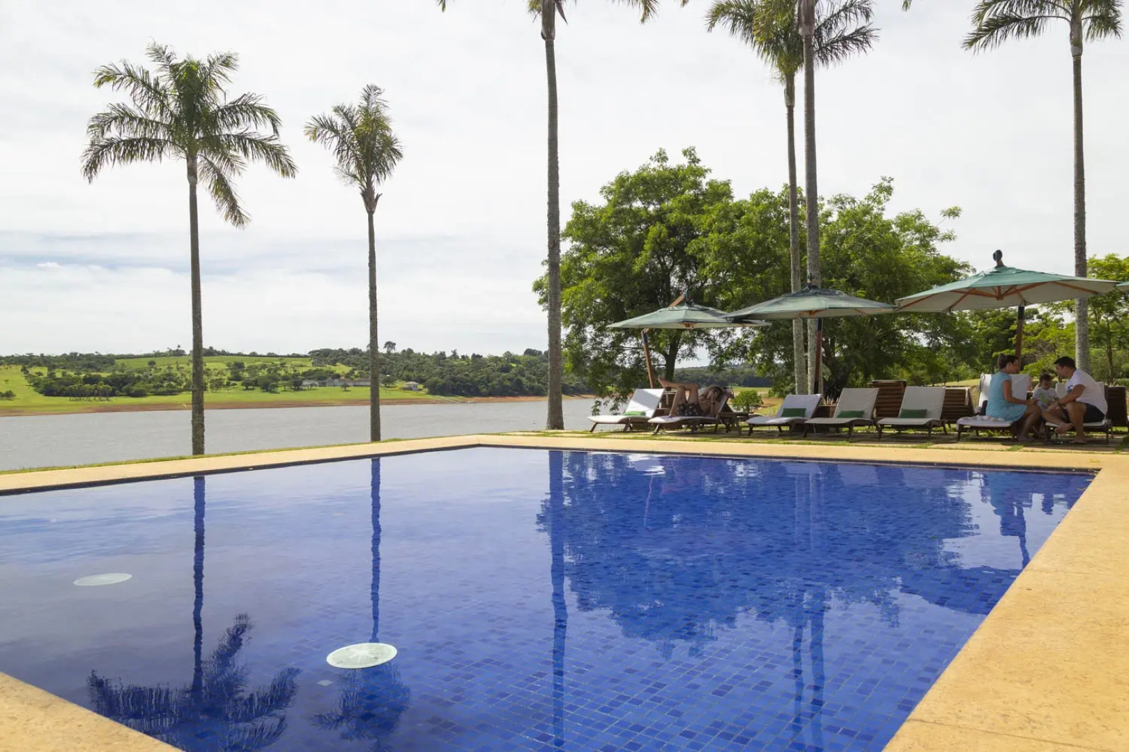 Clara Ibiúna Resort